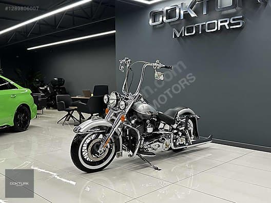 Harley-Davidson Heritage Softail Classic FLSTCI